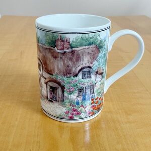 Queen’s Fine Bone China Cottage Gardens Mug Made in England